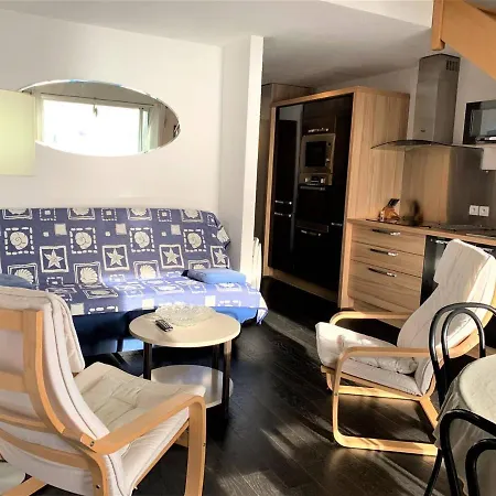 Appartement Quiberon, 1 Pièce, 4 Personnes - Fr-1-478-24